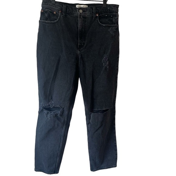 Abercrombie & Fitch The 90's Straight Ultra High Rise Black Denim Jeans 10 Short - Picture 2 of 6